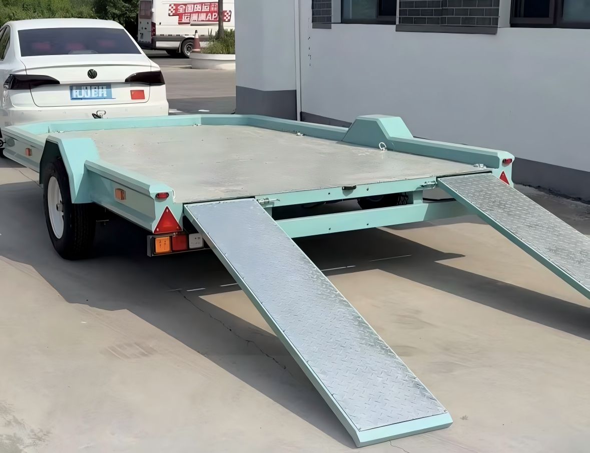 Model 200 Single-Axle Flatbed Trailer: Choosing a Top Manufacturer