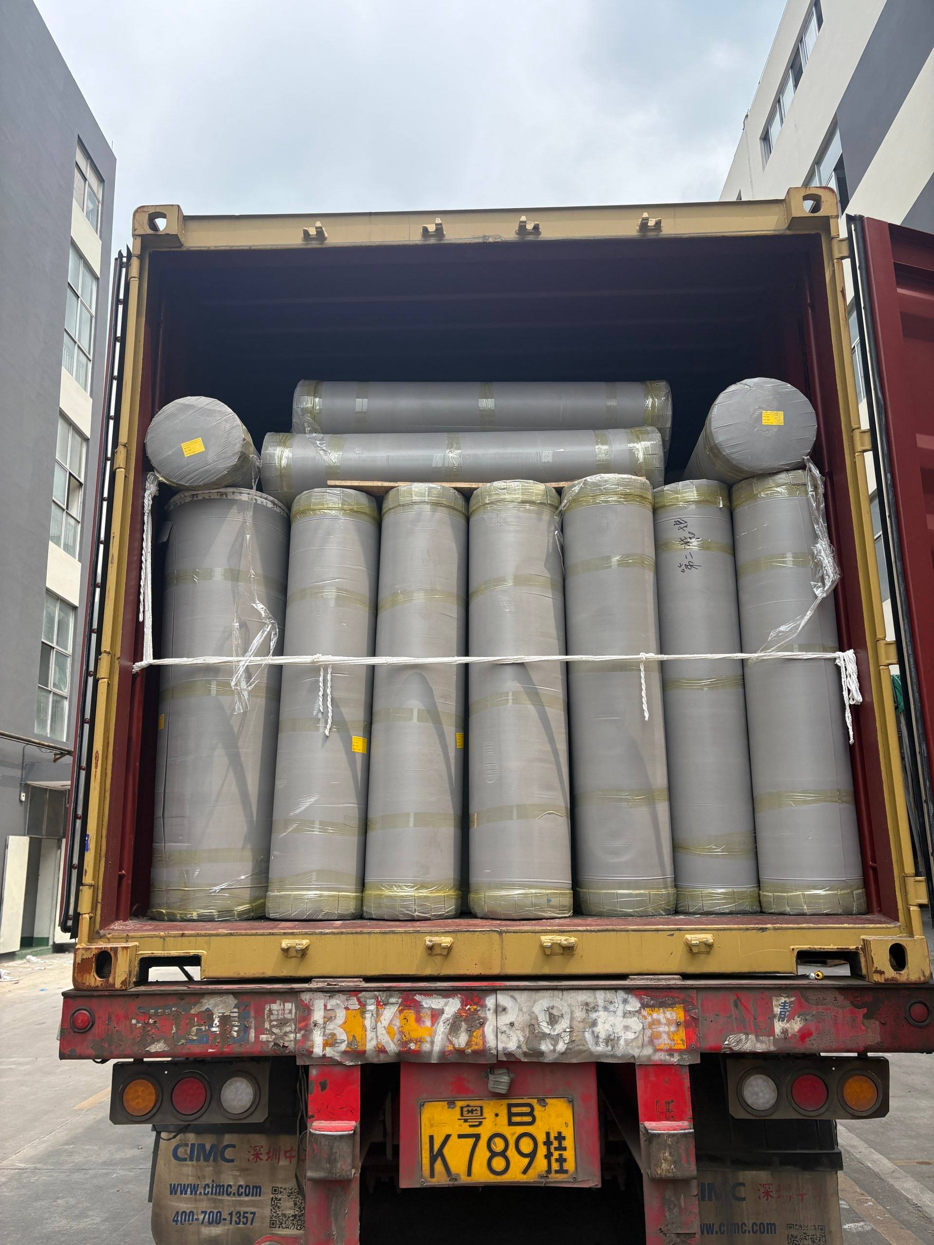 Private Label Abrasive Jumbo Rolls: A Complete Buyer's Guide